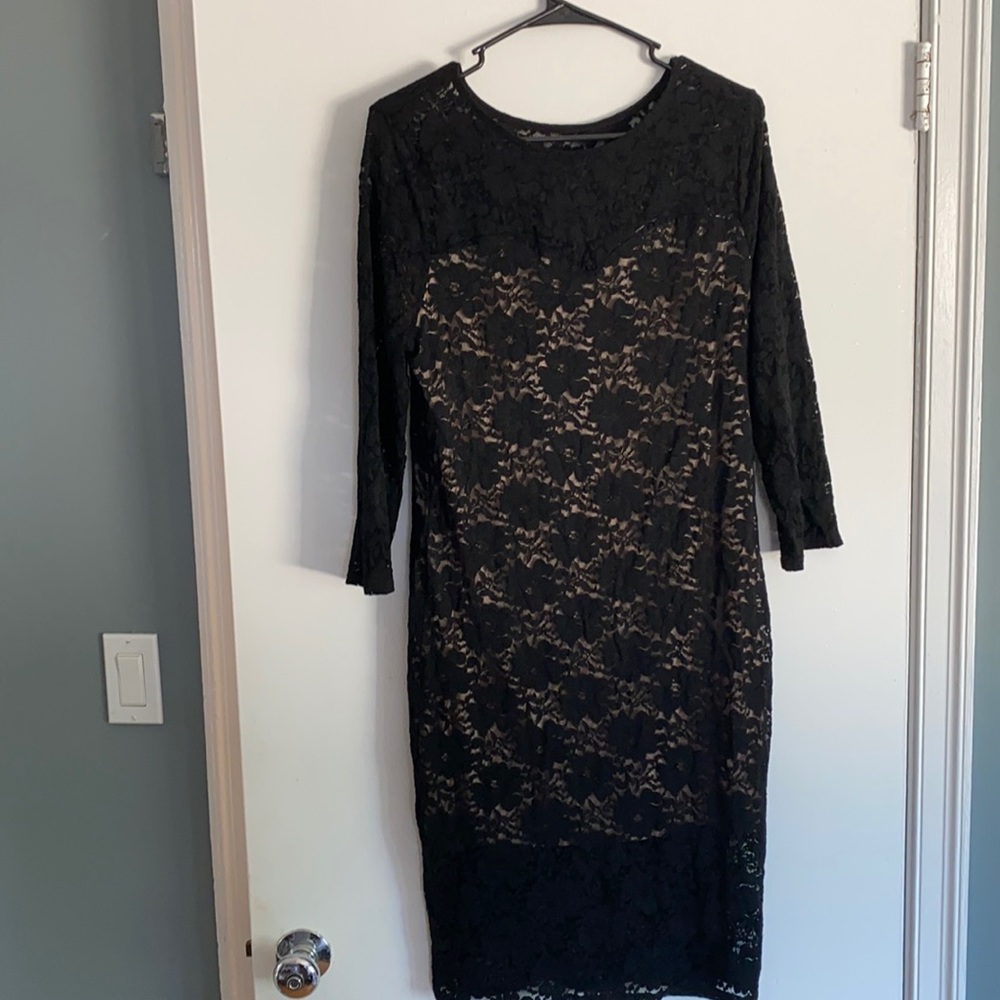 Black lace dress